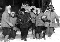 Photo: firs women at the South Pole